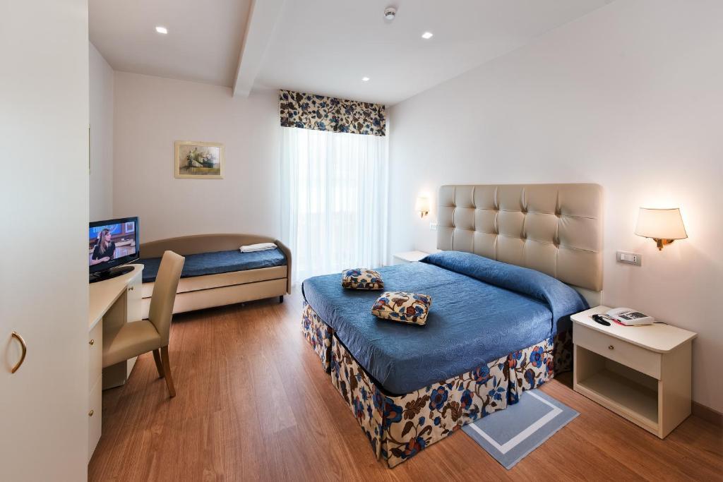 Hotel Bahia سان بنيديتّو ديل ترونتو الغرفة الصورة